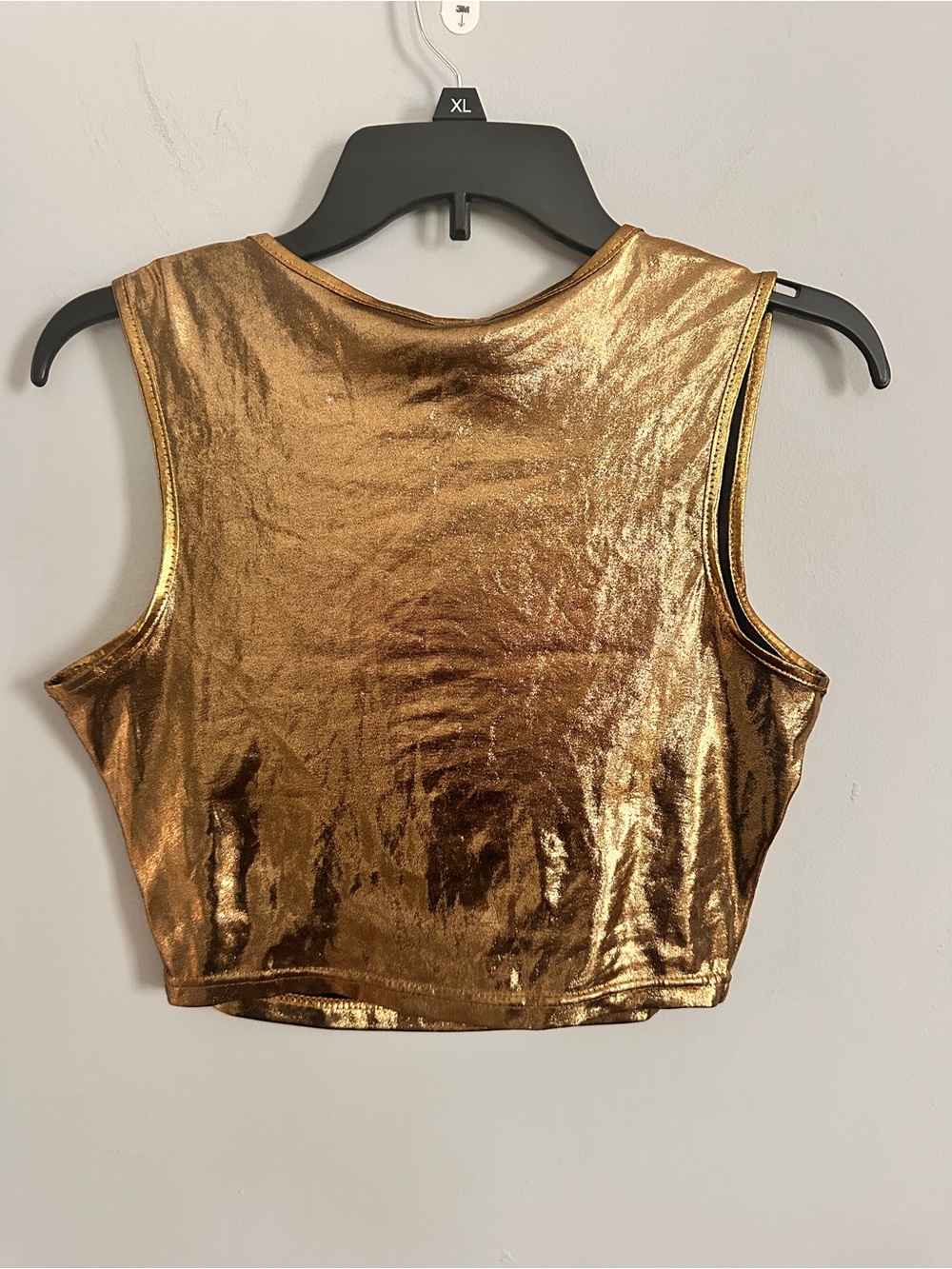 Gold Metallic Ruched Crop Top - Picture 4 of 6